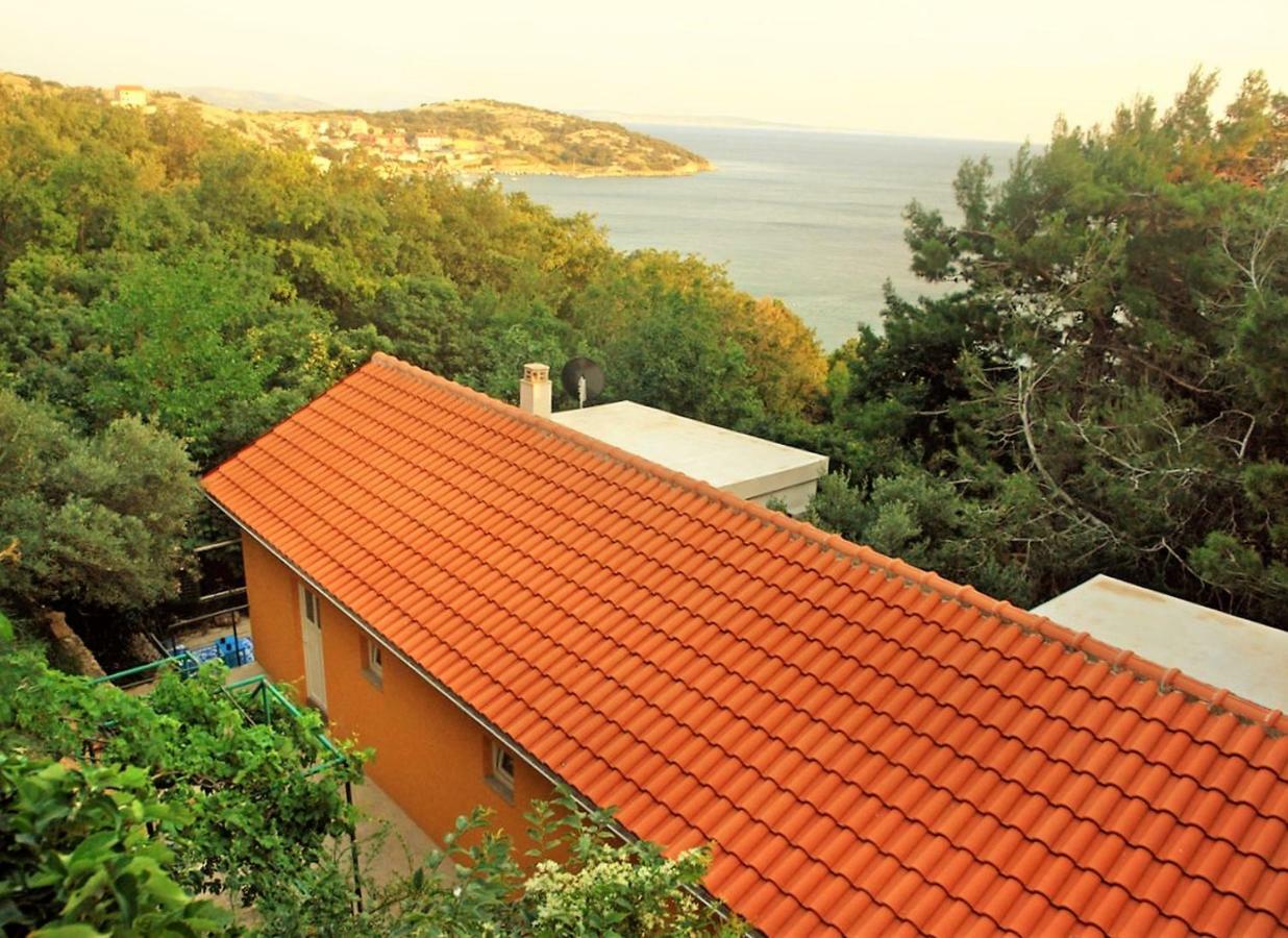 Quercus Apartment Stara Baška Zewnętrze zdjęcie
